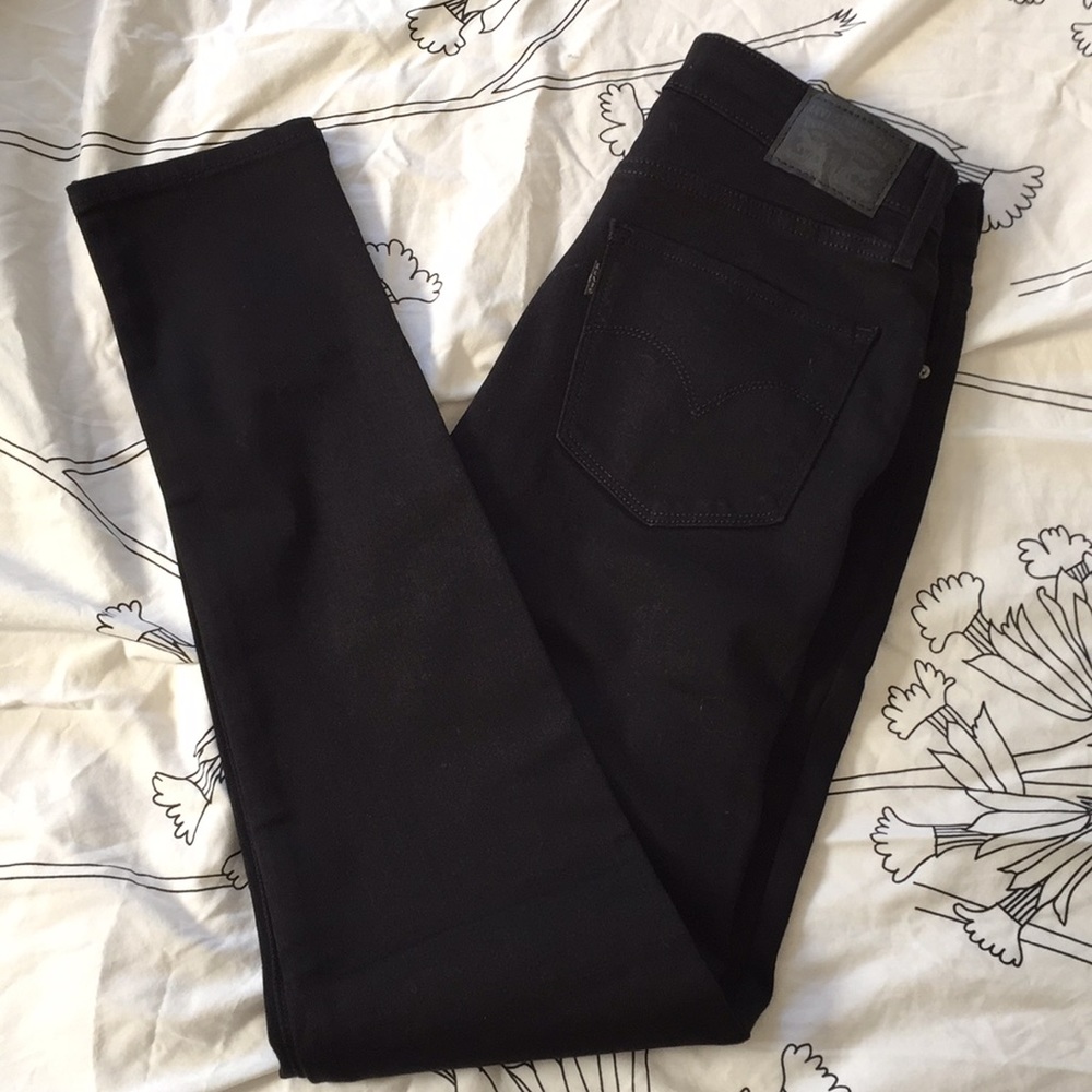 Levi’s 721 high rise skinny jean